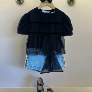 Conjunto Infantil BlusaTule Laço Veludo Preta e Shorts Jeans Laço Preto - Animê